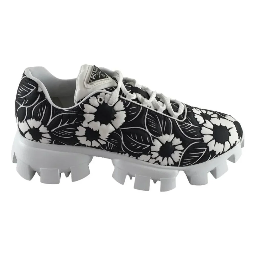 Prada Men's Cloudbust Sneakers Print Floral Black & White Size 9.5 - Picture 2 of 9
